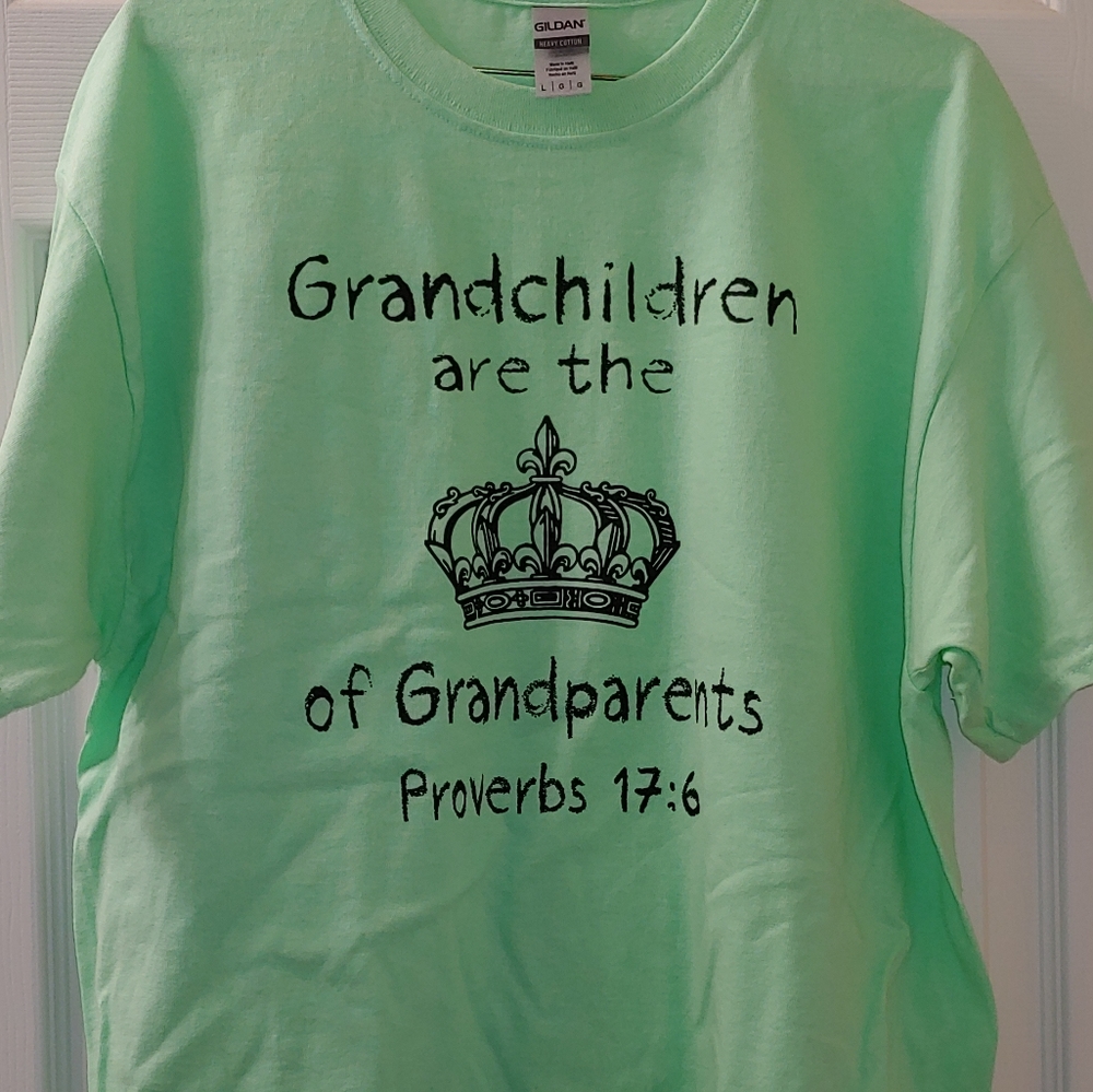 Large Grandchildren are the 👑 of grandparents Pro